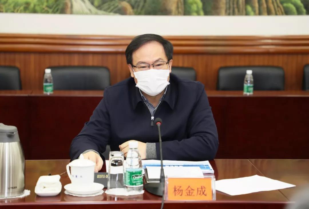 國防科工局黨組成員、副局長徐占斌到中國船舶集團調研